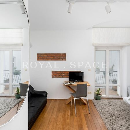 Centre Apartments-Old Town Краков Экстерьер фото
