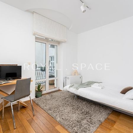 Centre Apartments-Old Town Краков Экстерьер фото