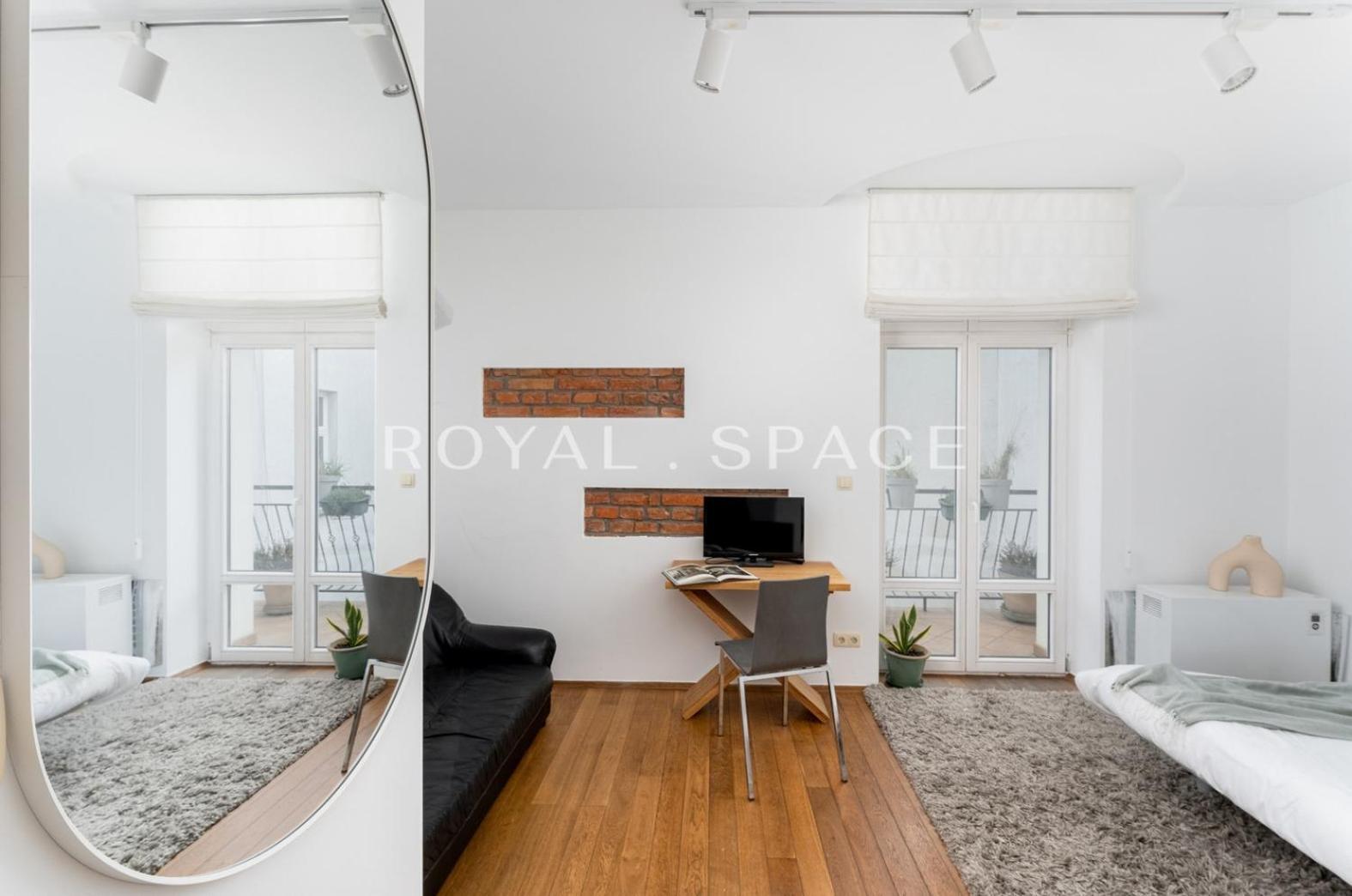 Centre Apartments-Old Town Краков Экстерьер фото