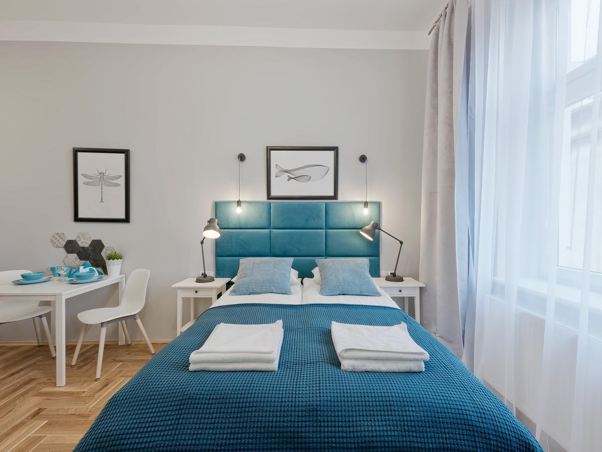 Centre Apartments-Old Town Краков Экстерьер фото