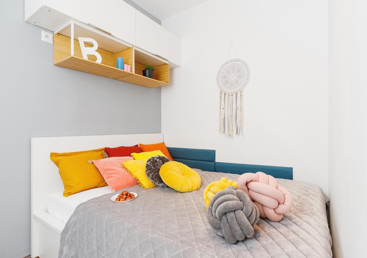 Centre Apartments-Old Town Краков Экстерьер фото